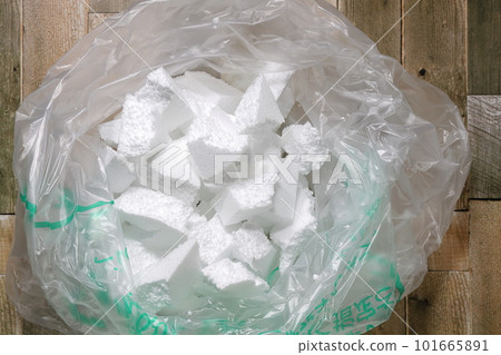 crushed styrofoam crushed styrofoam 101665891