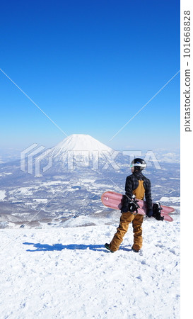 Enjoy Niseko's winter with a spectacular view of Mt. Yotei and Gentenstick Enjoy Niseko's winter with a spectacular view of Mt. Yotei and Gentenstick 101668828