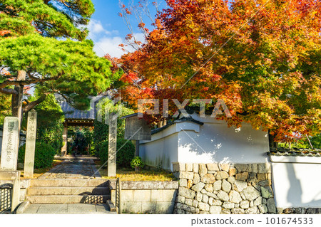 京都北山 Genkoan 的秋葉、入口和正門 京都北山 Genkoan 的秋葉、入口和正門 101674533