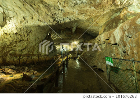 山口縣美奈市秋吉堂南瓜岩 101676268