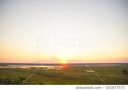 卡卡杜國家公園烏比爾的日落 卡卡杜國家公園烏比爾的日落 101677571
