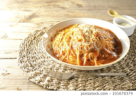 Large Meat Sauce Pasta 101678374