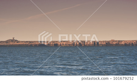 Coastal seascape, Santa Cruz Province,Patagonia, Argentina 101679252
