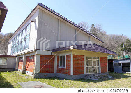 Hidaka Municipal Toyosato Elementary School (closed) Hidaka Municipal Toyosato Elementary School (closed) 101679699