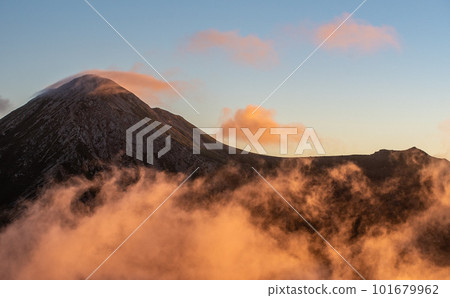 搭帳篷穿越北阿爾卑斯山 搭帳篷穿越北阿爾卑斯山 101679962