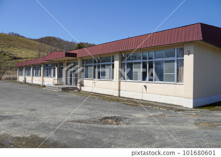 Monbetsu Municipal Kuratomi Elementary School (closed) Monbetsu Municipal Kuratomi Elementary School (closed) 101680601