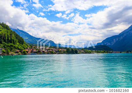 View of the Lake Brienz and Swiss Alps in Brienz, Switzerland View of the Lake Brienz and Swiss Alps in Brienz, Switzerland 101682160