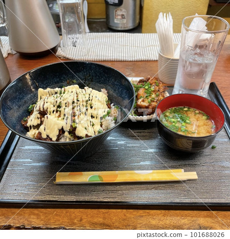最上獨一無二的鬼石套裝 最上獨一無二的鬼石套裝 101688026