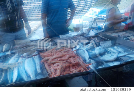 Sunday fish market Sunday fish market 101689359