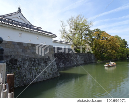 Shizuoka City Sunpu Castle Park Moat and Yakatabune Photo Shizuoka City Sunpu Castle Park Moat and Yakatabune Photo 101696971