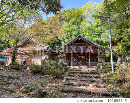 尾張門神社 101698845