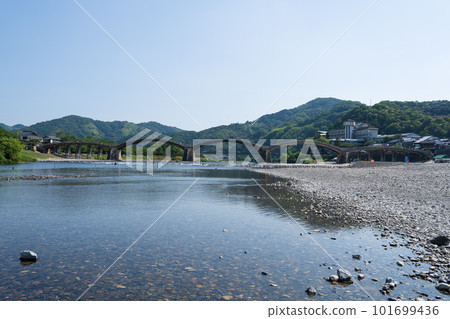 從山口縣岩國市錦帶橋眺望 101699436