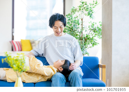 Good parents and children Good parents and children 101701935