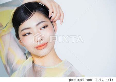 Hair care beauty image 101702513