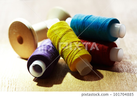 Sewing Set On Wood Sewing Set On Wood 101704885