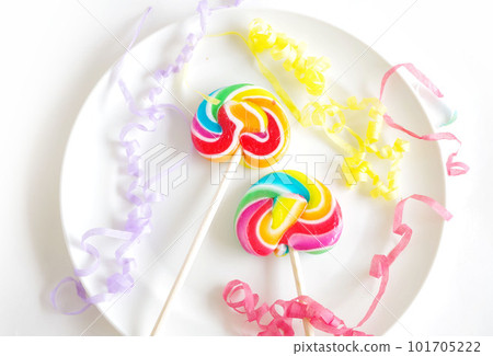 有趣的慶祝生日派對在意大利 101705222