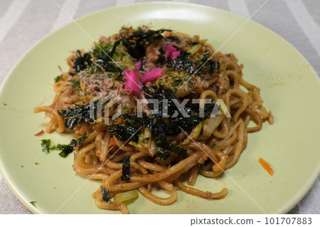 Yakisoba looks delicious Yakisoba looks delicious 101707883