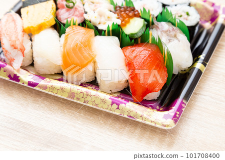 Packed sushi on the desk 101708400