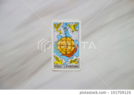 塔羅牌命運之輪 塔羅牌命運之輪 101709120