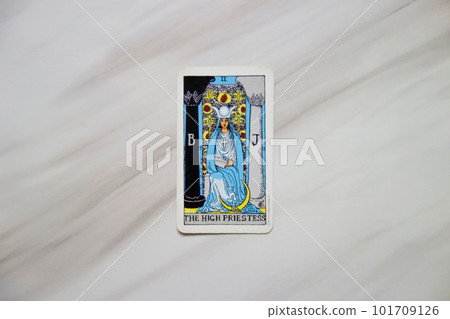 塔羅牌女性教皇 塔羅牌女性教皇 101709126