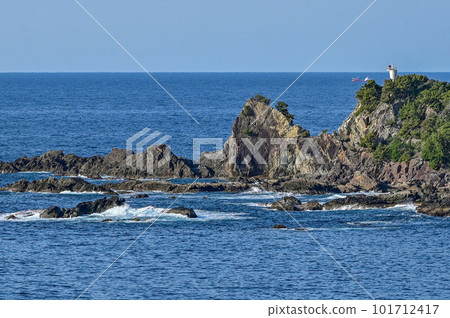 [Wakayama/Susami] After watching the beautiful starry sky, it was beautiful to see the sun gradually rising and getting brighter. 101712417