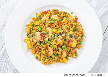Portion of fried rice Portion of fried rice 101716035