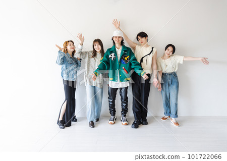 Men and women of Generation Z who are in high spirits Men and women of Generation Z who are in high spirits 101722066
