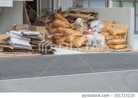建築工地廢紙板收集 建築工地廢紙板收集 101723110