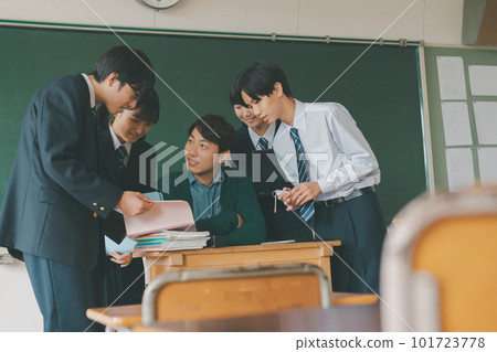 teacher, teachers, junior high student 101723778