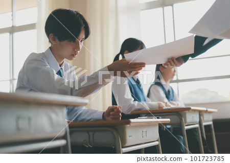 測試 初中生 中學生 101723785