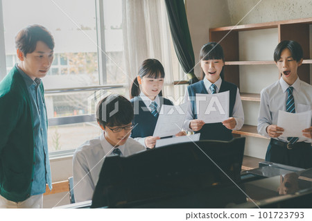 junior high student, middle school student, chorus 101723793