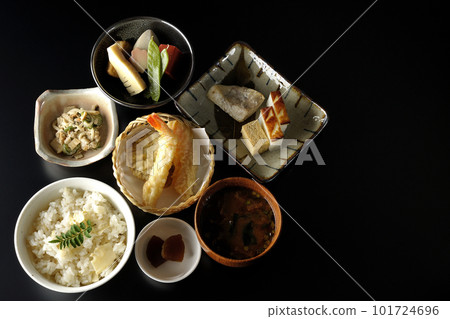 筍飯、燉菜、天婦羅、套餐、京都料理、禦萬菜、時令料理 筍飯、燉菜、天婦羅、套餐、京都料理、禦萬菜、時令料理 101724696