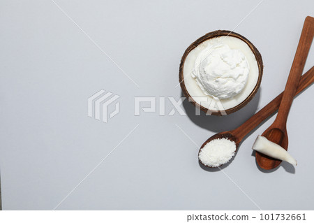 Summer dessert - ice cream, ice cream with coconut Summer dessert - ice cream, ice cream with coconut 101732661