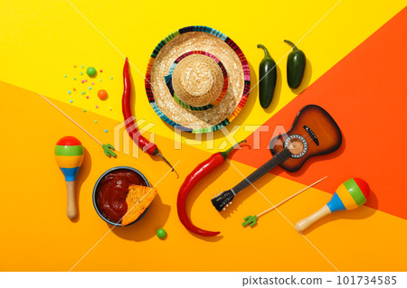 Composition for Cinco de Mayo concept, top view 101734585