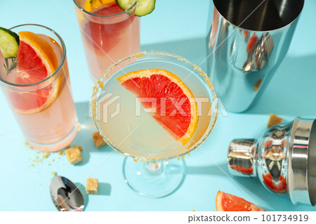 Grapefruit cocktail, alcohol or non alcoholic drink for party 101734919