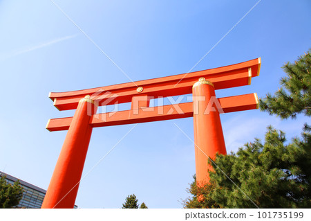 平安神宮大鳥居 平安神宮大鳥居 Vermillion 101735199