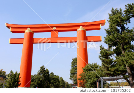 平安神宮大鳥居 平安神宮大鳥居 Vermillion 101735202