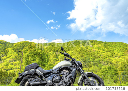 Sagamihara city touring on a large motorcycle 101738516