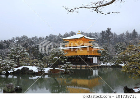 Kinkakuji Snow Scene 101739713