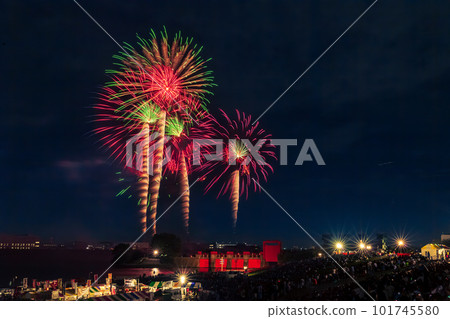 Kita Ward Fireworks Festival Tokyo 101745580