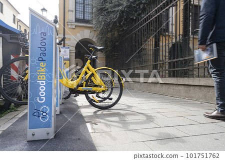 Renting bicycles in Padua, Italy 101751762