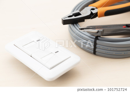 Electrical work image 101752724