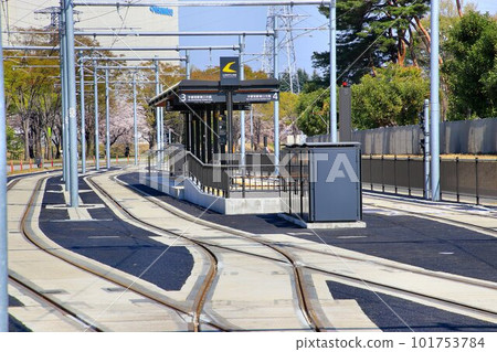 “交通未來城市宇都宮”已經建成，正在等待開放...... Haga / Utsunomiya LRT [Green Stadium Mae] Station 101753784