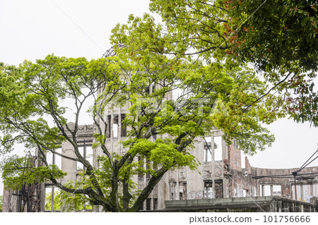 Hiroshima A-Bomb Dome 101756666