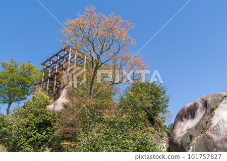 Observation deck of Naegi Castle Ruins (Nakatsugawa City, Gifu Prefecture) 101757827