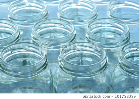 Glass image Glass image 101758359