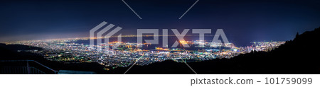 Panoramic night view of Kobe _ Japan's three major night views _ Mt. Maya Kikuseidai, Kobe City, Hyogo Prefecture 101759099