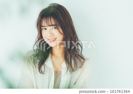 Hairstyle images for young women 101761364