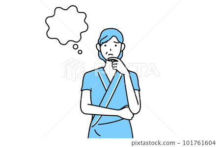 中老年住院女性一邊抓臉一邊思考 101761604