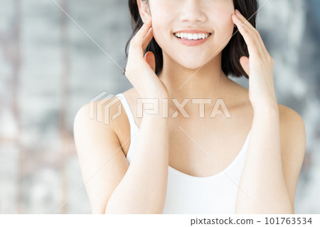 Young women's skin care Young women's skin care 101763534